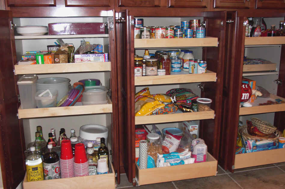 Why Pull Out Pantry Shelves And Sliding Shelves? - Shelftheory